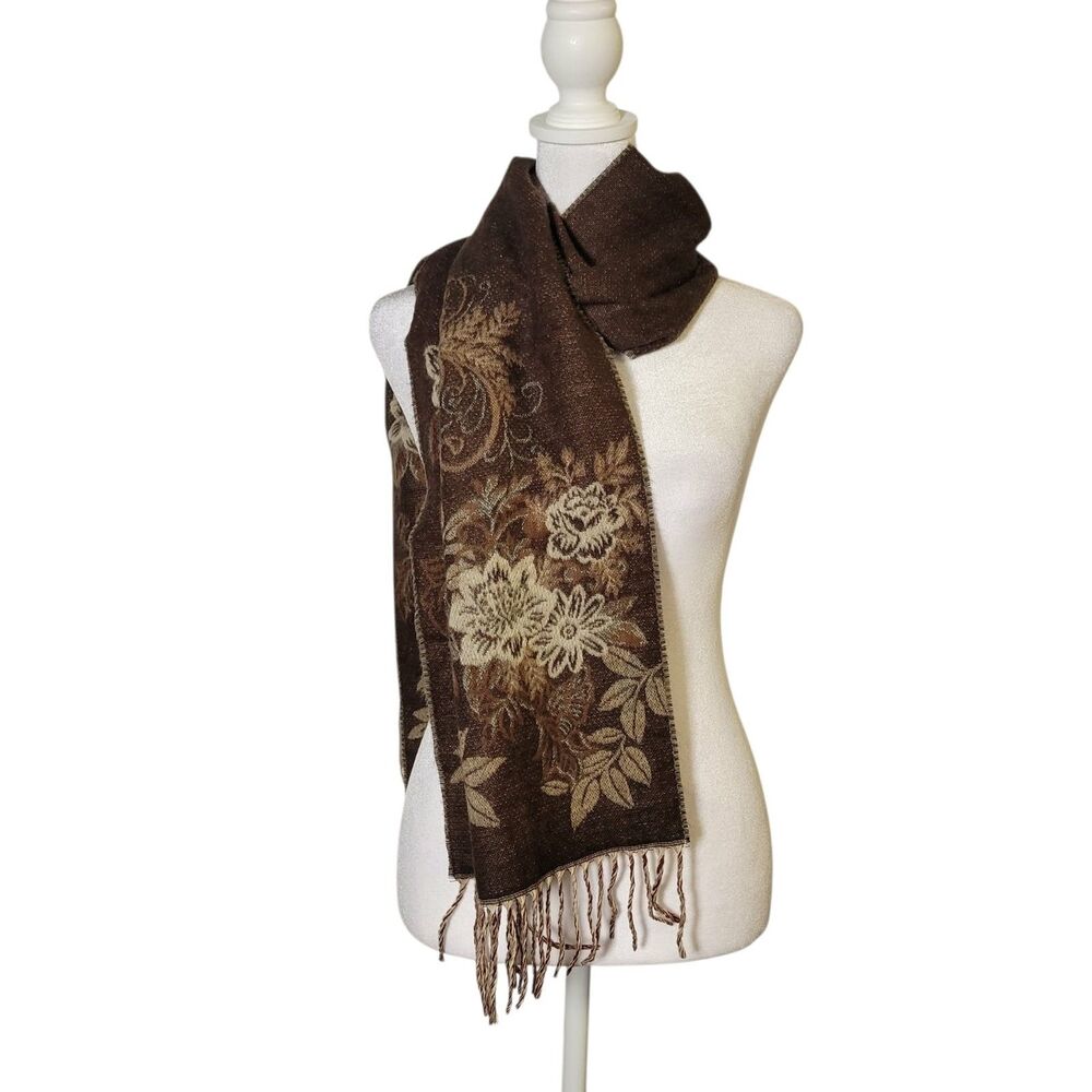 Preston & York Reversible Floral Jacquard Scarf Wrap Germany Fall Quiet Luxury